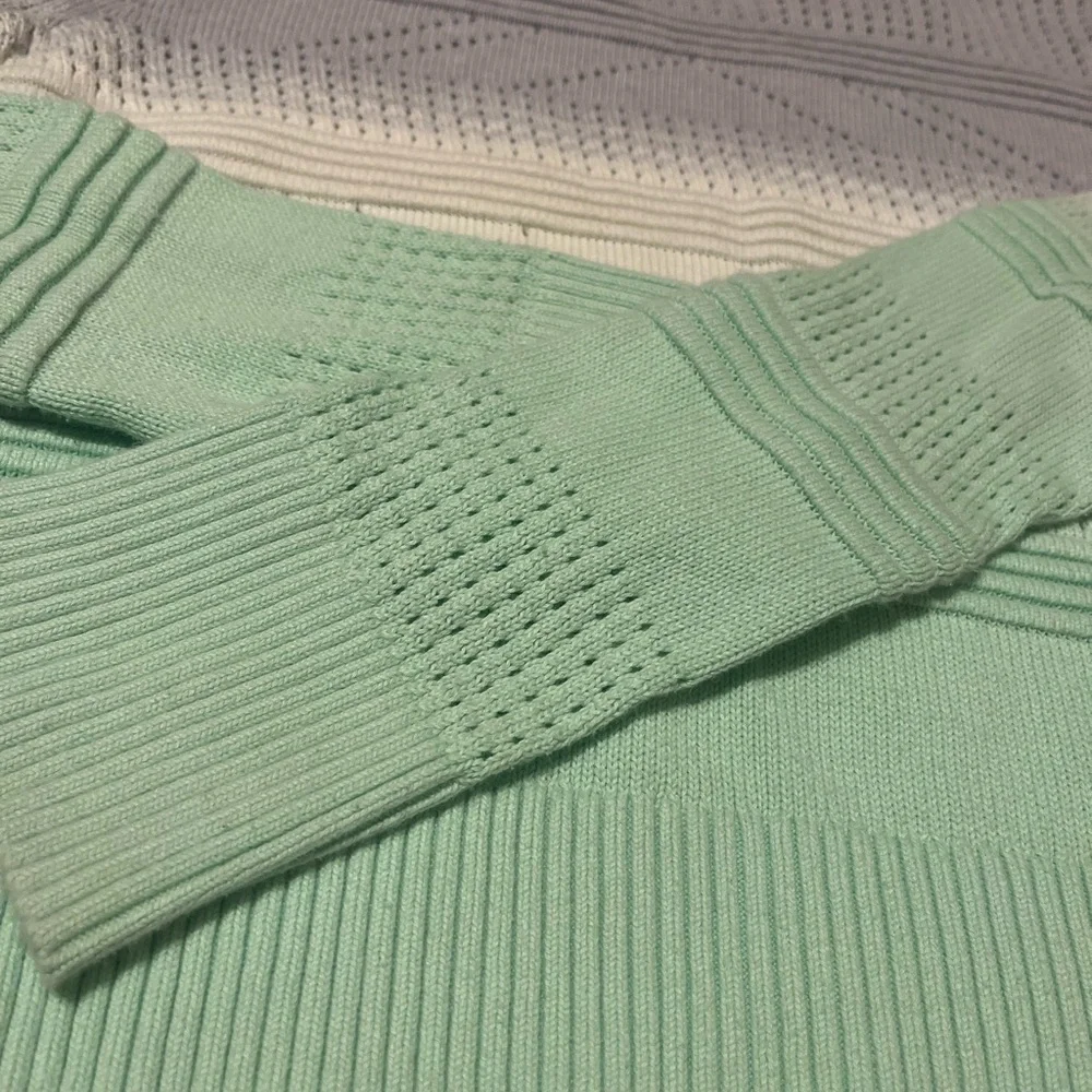 Lululemon Ivviva Youth Ombre Calm After Practice Loose Knit Sweater - Picture 8 of 10